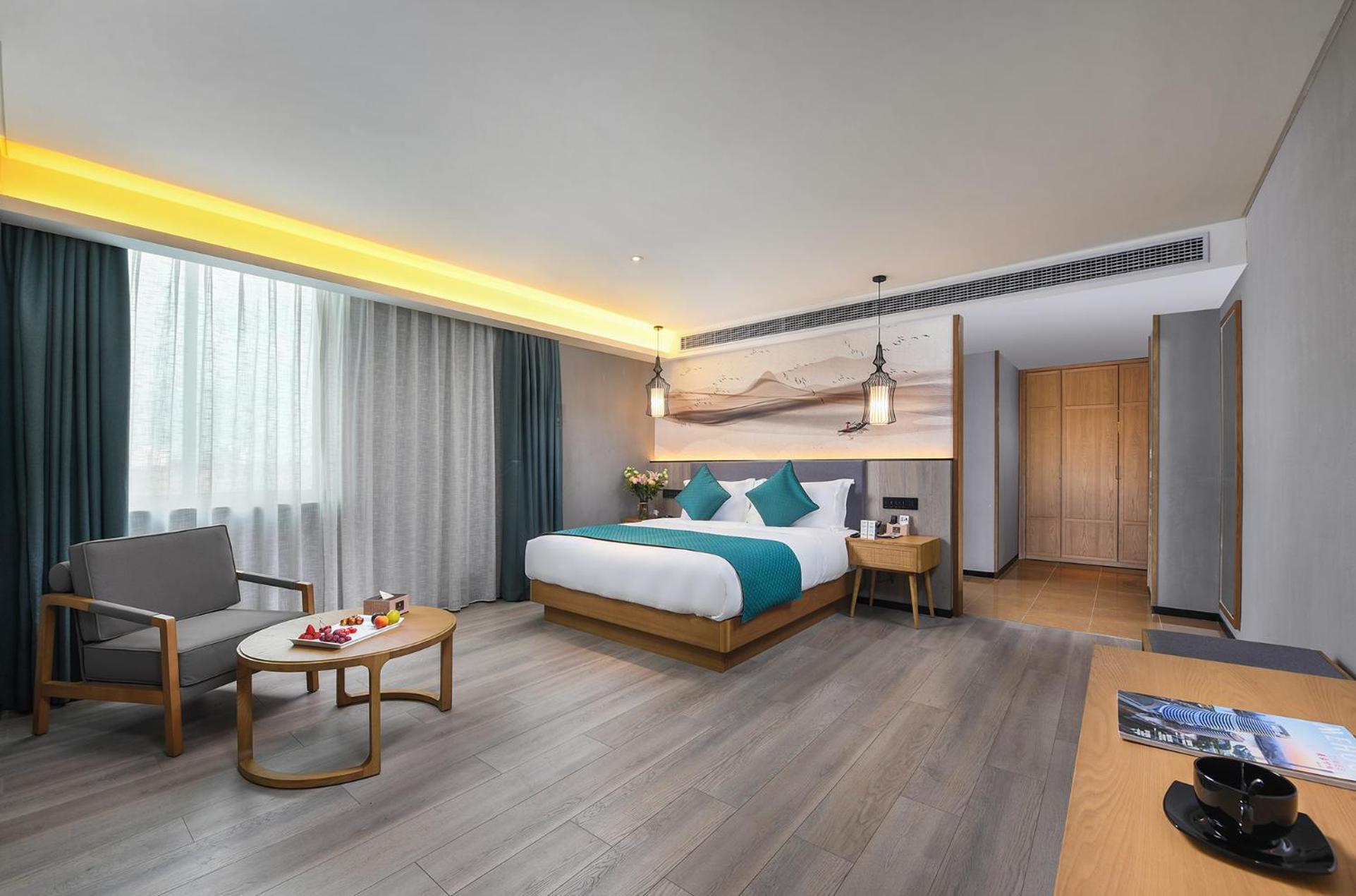 Mehood Lestie International Hotel Nancun Wanbo Metro Station Branch - Free Shuttle Bus To Canton Fair Complex During Canton Fair Period & Free Breakfast & Free Afternoon Tea & Free Midnight Snack & Free Vpn Internet Access Exteriér fotografie