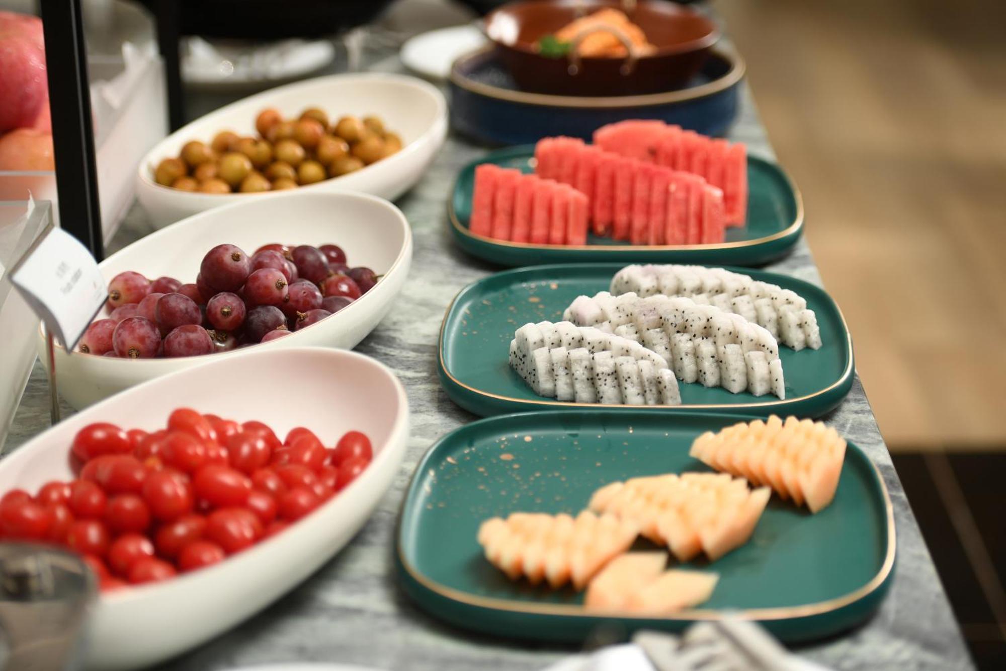Mehood Lestie International Hotel Nancun Wanbo Metro Station Branch - Free Shuttle Bus To Canton Fair Complex During Canton Fair Period & Free Breakfast & Free Afternoon Tea & Free Midnight Snack & Free Vpn Internet Access Exteriér fotografie